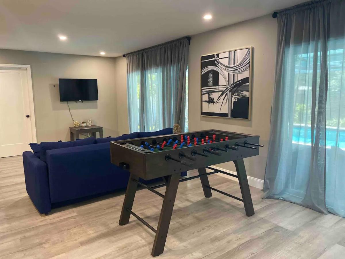 Spacious 5 Bedrooms 3 Bathrooms Family-Friendly Home With Heated Salt Pool 克利尔沃特 外观 照片