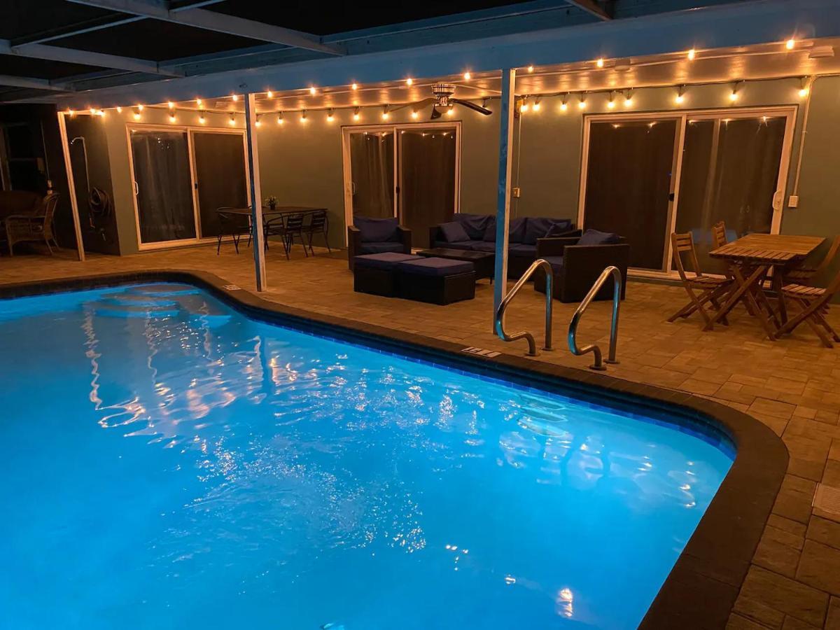 Spacious 5 Bedrooms 3 Bathrooms Family-Friendly Home With Heated Salt Pool 克利尔沃特 外观 照片