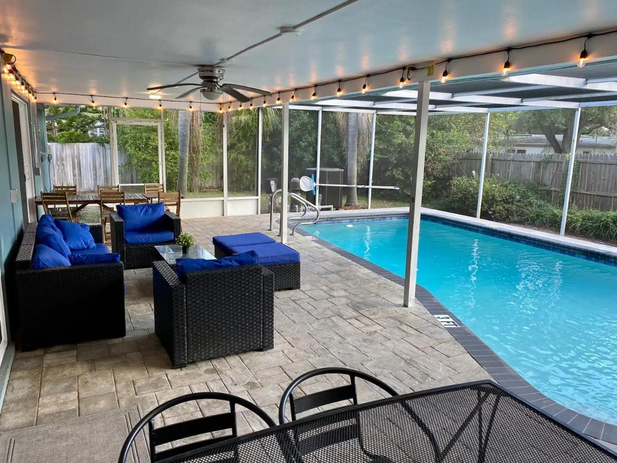 Spacious 5 Bedrooms 3 Bathrooms Family-Friendly Home With Heated Salt Pool 克利尔沃特 外观 照片