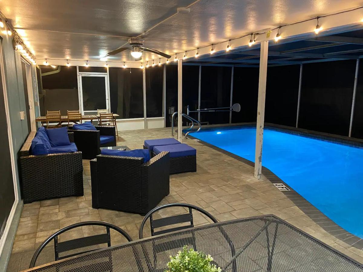 Spacious 5 Bedrooms 3 Bathrooms Family-Friendly Home With Heated Salt Pool 克利尔沃特 外观 照片