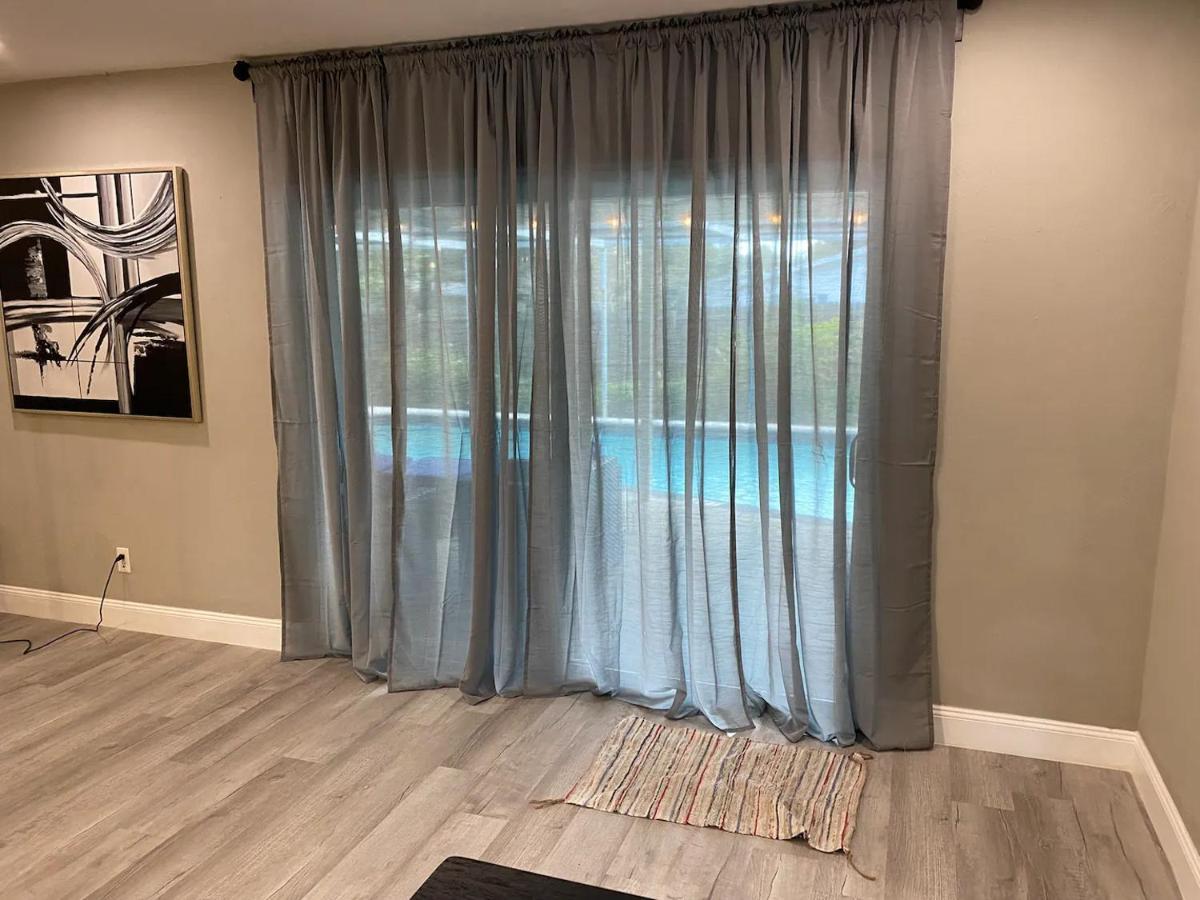Spacious 5 Bedrooms 3 Bathrooms Family-Friendly Home With Heated Salt Pool 克利尔沃特 外观 照片